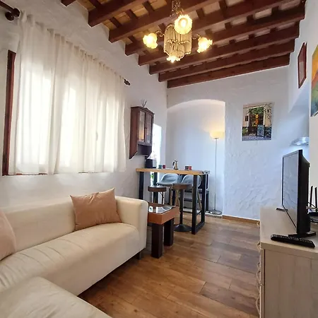 Country house La Guarida De Vejer (adults Only)